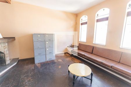 Sala de casa para alugar com 4 quartos, 249m² em Vila Curuçá, Santo André