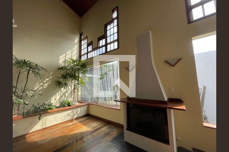 Sala 1 de casa de condomínio para alugar com 4 quartos, 326m² em Caiapia, Cotia