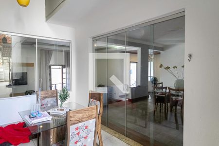 Varanda da sala 2 de casa para alugar com 5 quartos, 360m² em Dona Clara, Belo Horizonte