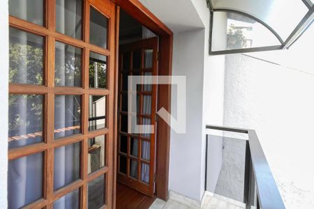 Varanda da sala 1 de casa para alugar com 5 quartos, 360m² em Dona Clara, Belo Horizonte