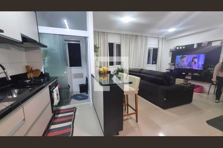 Sala de TV de apartamento à venda com 1 quarto, 42m² em Vila Galvão, Guarulhos