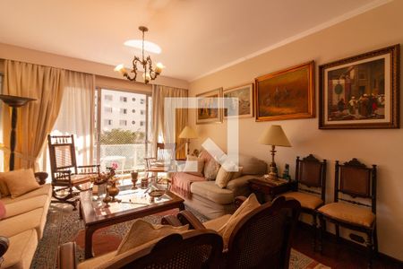 Sala de apartamento para alugar com 3 quartos, 146m² em Moema, São Paulo