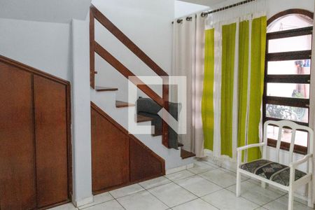 Sala de casa para alugar com 3 quartos, 240m² em Jardim São Roberto, Guarulhos