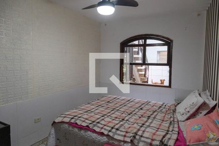 Quarto 1 de casa para alugar com 3 quartos, 240m² em Jardim São Roberto, Guarulhos