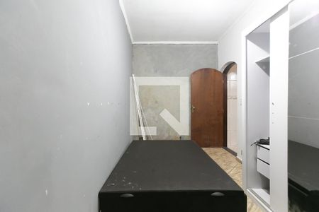 Quarto de casa para alugar com 1 quarto, 55m² em Vila Carmosina, São Paulo