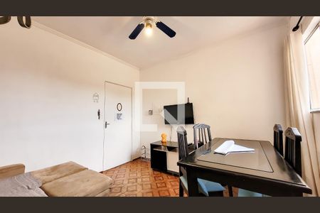 Sala de apartamento à venda com 2 quartos, 60m² em Taquaral, Campinas