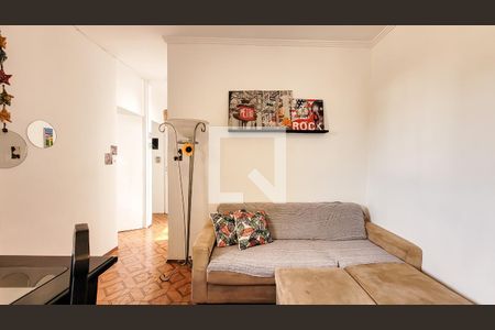 Sala de apartamento à venda com 2 quartos, 60m² em Taquaral, Campinas