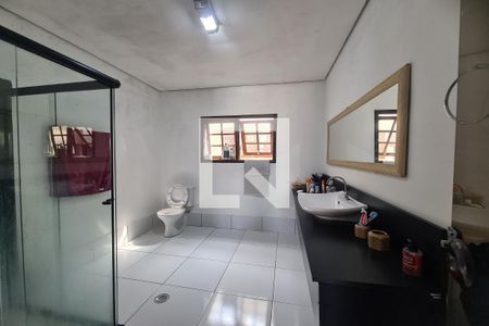 Banheiro da Suíte 1 de casa para alugar com 2 quartos, 400m² em Vila Macedópolis, São Paulo