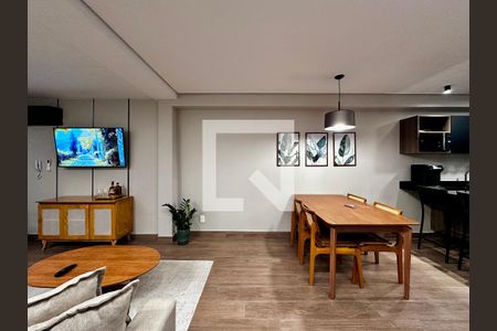 Sala de apartamento à venda com 1 quarto, 50m² em Santo Amaro, São Paulo
