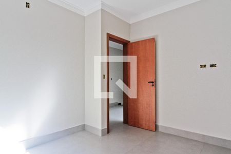 Quarto 1 de casa à venda com 3 quartos, 150m² em São Domingos, São Paulo