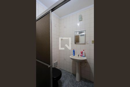 Banheiro da Suíte de casa à venda com 3 quartos, 132m² em Vila Dionisia, São Paulo