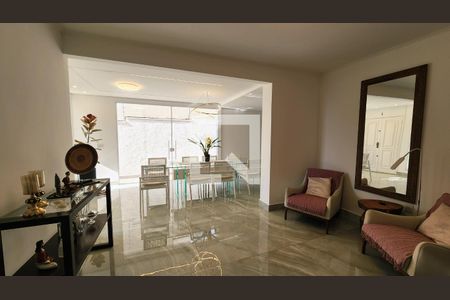 Sala de casa à venda com 4 quartos, 600m² em Caxambu, Jundiaí