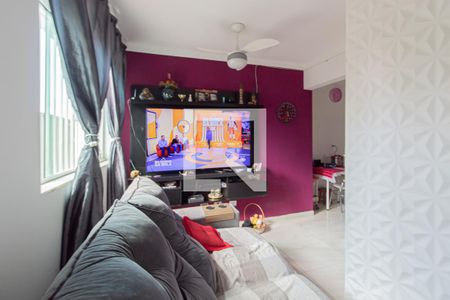 Sala de casa de condomínio à venda com 2 quartos, 105m² em Vila Santana, São Paulo