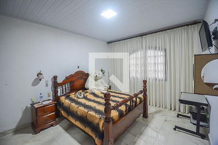 Suíte de casa à venda com 3 quartos, 307m² em Baeta Neves, São Bernardo do Campo