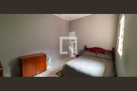 Suíte de casa à venda com 2 quartos, 125m² em Santo Antônio, Osasco