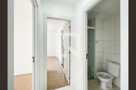 Corredor de apartamento à venda com 2 quartos, 50m² em Santo Cristo, Rio de Janeiro