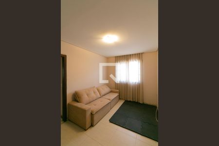 Sala de casa à venda com 4 quartos, 165m² em Dona Clara, Belo Horizonte