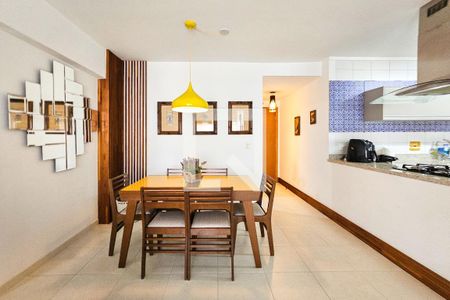 Sala de apartamento para alugar com 3 quartos, 145m² em Jardim das Conchas, Guarujá