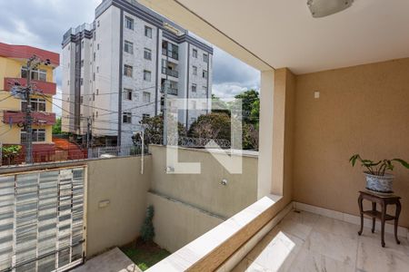 Varanda de casa à venda com 5 quartos, 480m² em Santa Tereza, Belo Horizonte