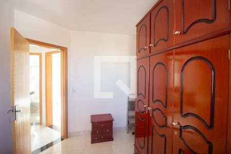 Quarto 2 de apartamento à venda com 3 quartos, 160m² em Tropical, Contagem