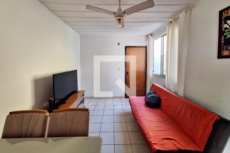 Sala de apartamento para alugar com 2 quartos, 52m² em Santa Rosa, Niterói