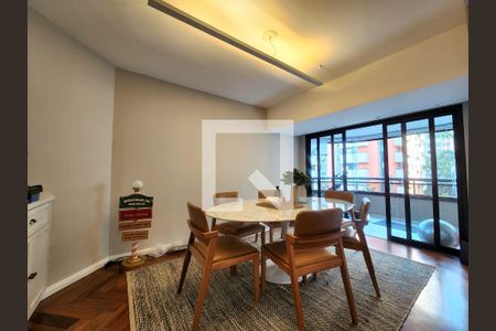 Sala de Jantar de apartamento à venda com 2 quartos, 150m² em Jardim Europa, São Paulo
