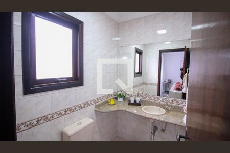 Lavabo de casa à venda com 3 quartos, 218m² em Vila Ivg, São Paulo