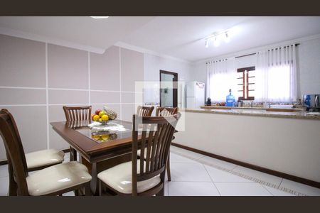Sala de Jantar de casa à venda com 3 quartos, 218m² em Vila Ivg, São Paulo