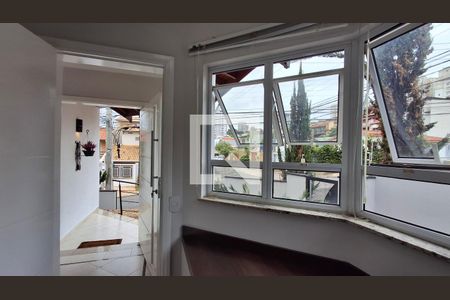 Sala de casa à venda com 5 quartos, 370m² em Mansões Santo Antônio, Campinas