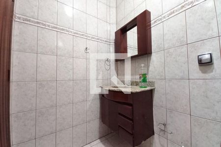 Banheiro de casa à venda com 3 quartos, 300m² em Cidade Satélite Íris, Campinas