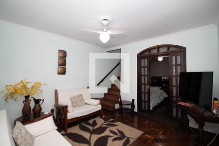 Sala de TV de casa à venda com 3 quartos, 292m² em Vila Santa Maria, Guarulhos