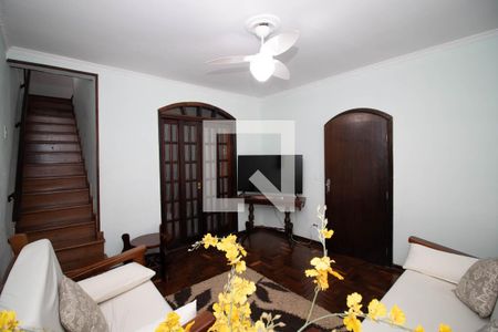 Sala de TV de casa à venda com 3 quartos, 292m² em Vila Santa Maria, Guarulhos