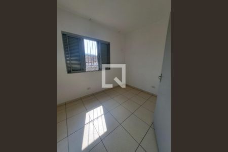 Quarto de casa para alugar com 4 quartos, 196m² em Bonfim, Osasco