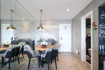 Sala de apartamento à venda com 2 quartos, 90m² em Cerâmica, São Caetano do Sul