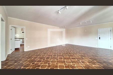 Sala de apartamento para alugar com 3 quartos, 140m² em Vila Hamburguesa, São Paulo