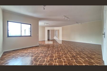 Sala de apartamento para alugar com 3 quartos, 140m² em Vila Hamburguesa, São Paulo