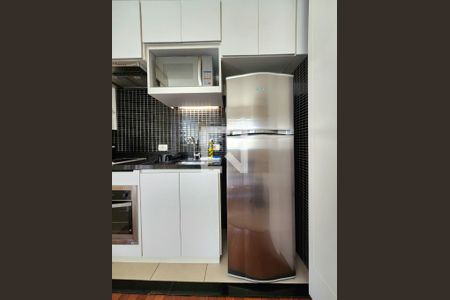 Cozinha de apartamento à venda com 1 quarto, 44m² em Vila Olímpia, São Paulo