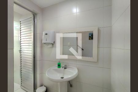 Banheiro Corredor de casa para alugar com 4 quartos, 249m² em Vila Isabel, Rio de Janeiro