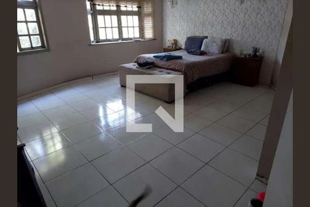 Casa à venda com 3 quartos, 379m² em Três Figueiras, Porto Alegre