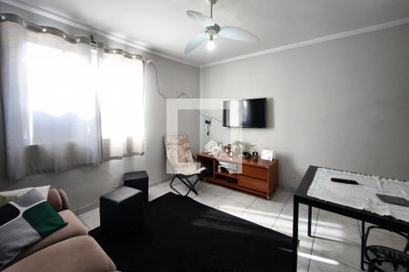Sala de apartamento para alugar com 3 quartos, 60m² em Vila Rica, Campinas
