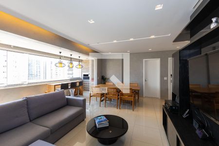 Sala de TV de apartamento à venda com 3 quartos, 115m² em Vila da Serra, Nova Lima