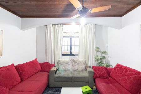 Sala de casa para alugar com 3 quartos, 10m² em Guaratiba, Rio de Janeiro