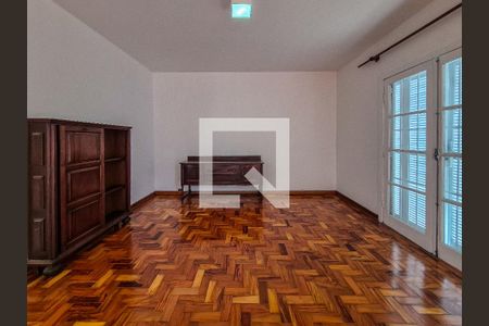 Sala de casa para alugar com 6 quartos, 600m² em Caxingui, São Paulo