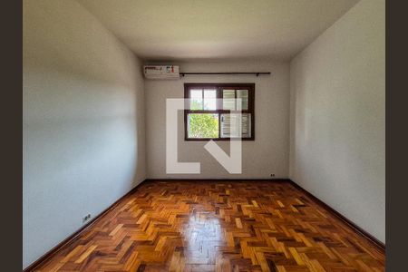 Quarto 1 de casa para alugar com 6 quartos, 600m² em Caxingui, São Paulo