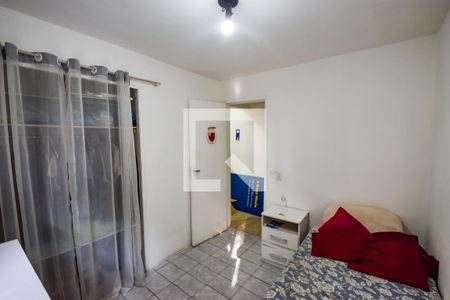 Quarto 1 de apartamento para alugar com 2 quartos, 61m² em Del Castilho, Rio de Janeiro