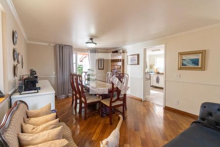 Sala de casa à venda com 4 quartos, 310m² em Rio Pequeno, São Paulo