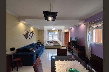 Sala de casa à venda com 3 quartos, 171m² em Vila Brasilina, São Paulo