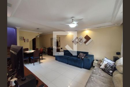 Sala de casa à venda com 3 quartos, 171m² em Vila Brasilina, São Paulo