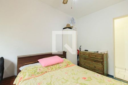 Quarto 1 de apartamento à venda com 2 quartos, 64m² em Jardim Sabará, Porto Alegre