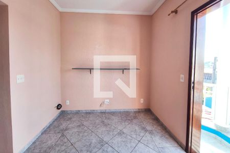 Sala de TV de casa à venda com 4 quartos, 255m² em Jardim Anton Von Zuben, Campinas